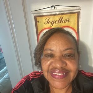 Meet your Posher, Cherry